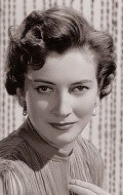 Valentina Cortese - bio and intersting facts about personal life.