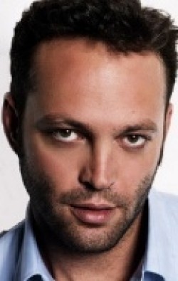 Vince Vaughn - bio and intersting facts about personal life.