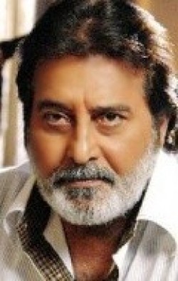 Vinod Khanna - bio and intersting facts about personal life.