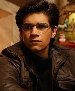 Vivaan Shah - bio and intersting facts about personal life.