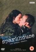 Sparkhouse - wallpapers.